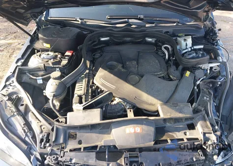 2014 Mercedes-Benz E 350 E 350 Luxury z USA, uszkodzony, nr VIN WDDHF5KB0EA890990